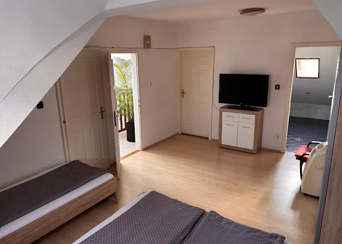 Veronika Lux Appartement *